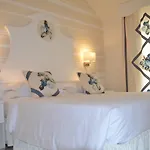 Alexander Hotel 3*