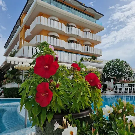 Hotel Alexander 3*